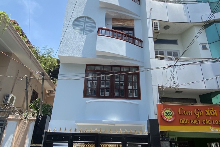 Định cư bán nhà 7,3x14m Nở hậu 7m6. HBPhước, Thủ Đức. Giá rẻ